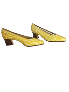 Bandolino Cousin Yellow Patent Croc Block Heel Pumps Size 7.5 NIB